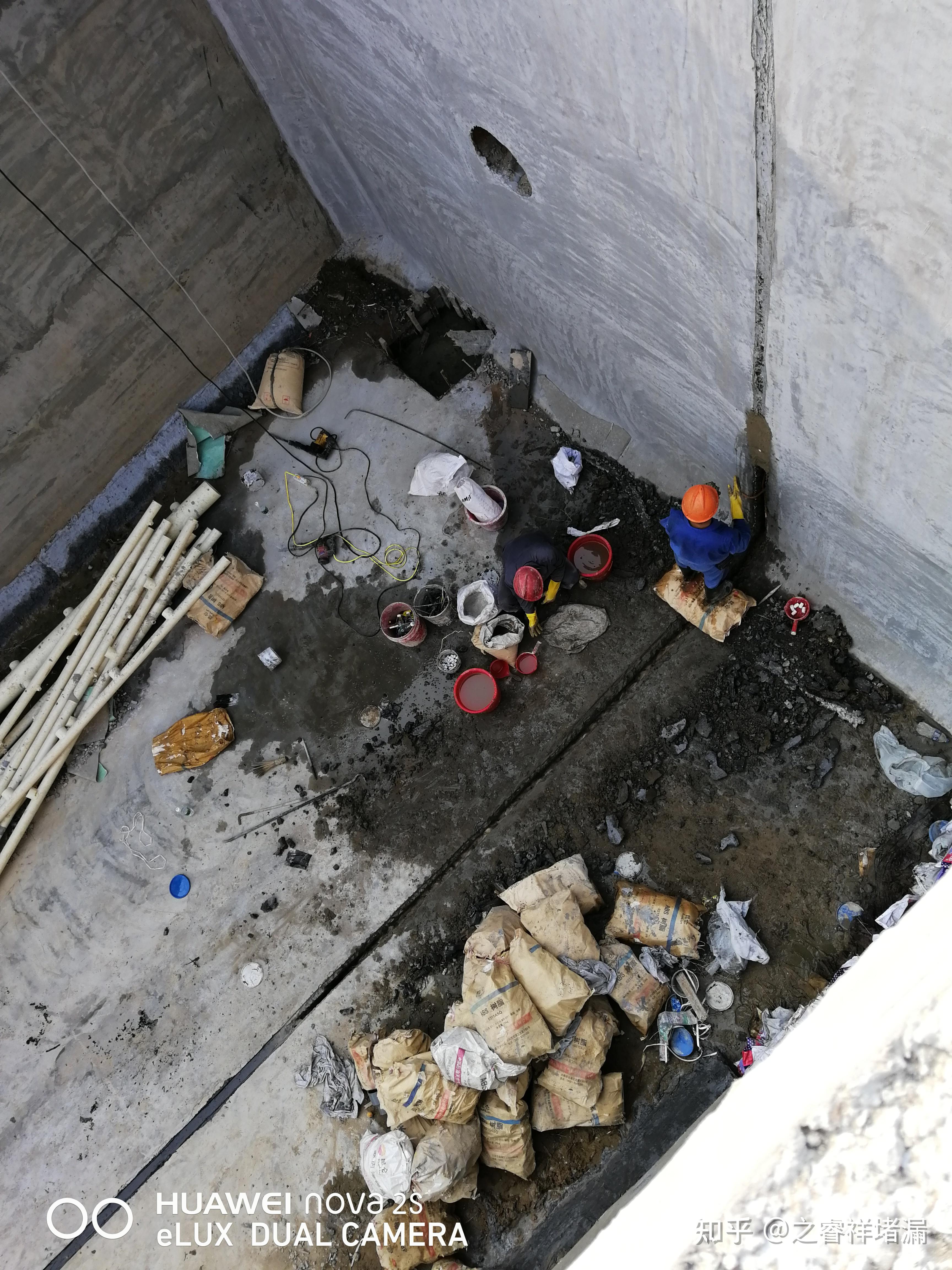 瓷砖做的水池漏水怎么做防漏水(瓷砖做的水池漏水怎么做防漏水视频)